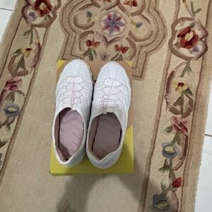 Women's White Sneakers